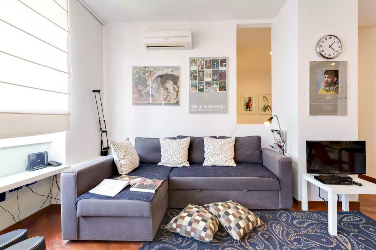 Rusconi Apartamento *